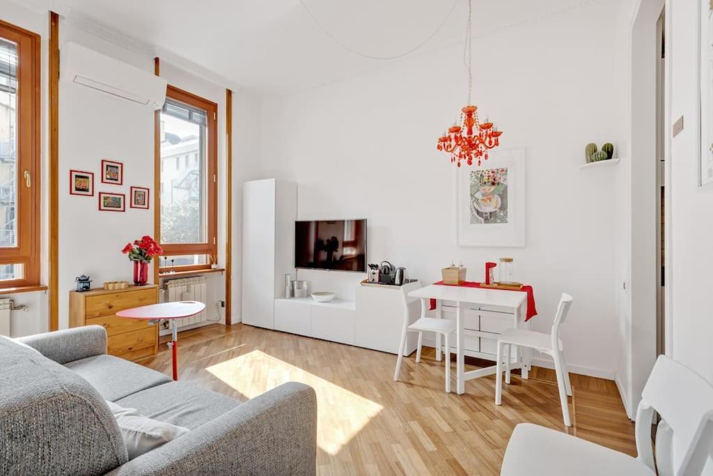 Easylife - Bello E Luminoso Flat In Zona Centrale Milan Exterior photo